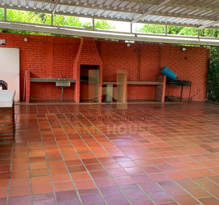 Apartamento_Trinitarios_paralela_bbq