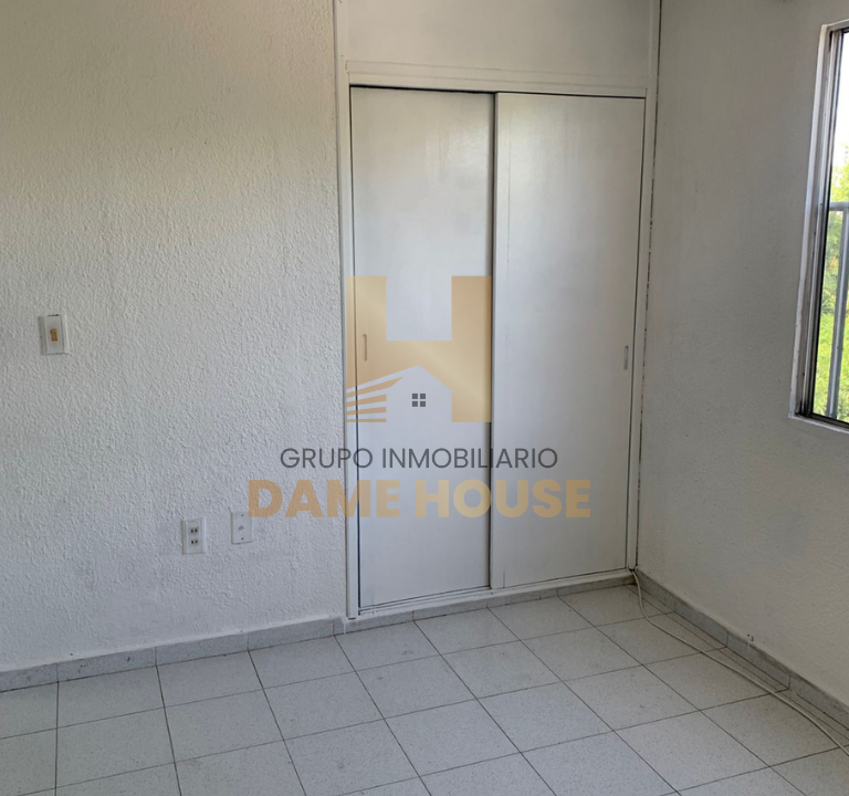 Apartamento_Trinitarios_paralela_habitacion