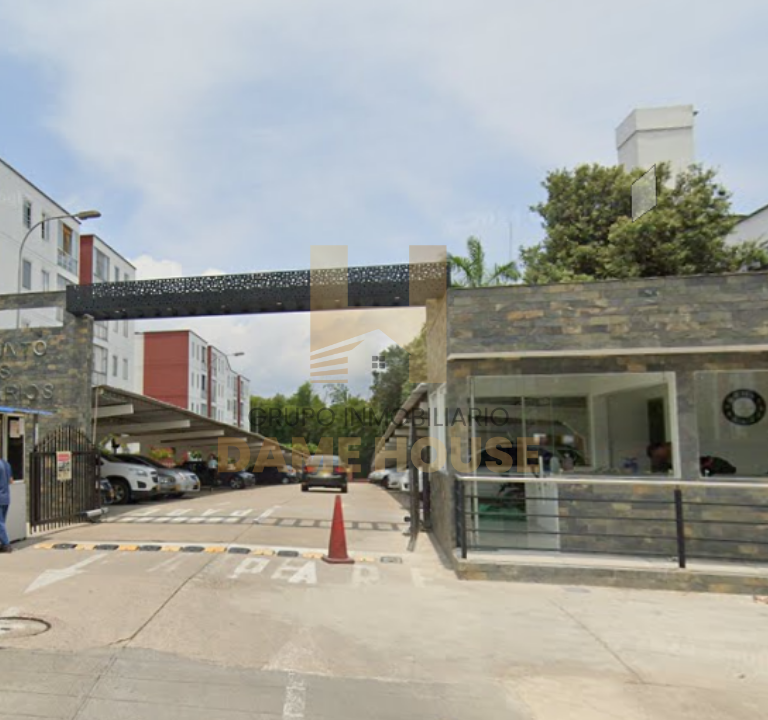 Apartamento_Trinitarios_paralela_porteria
