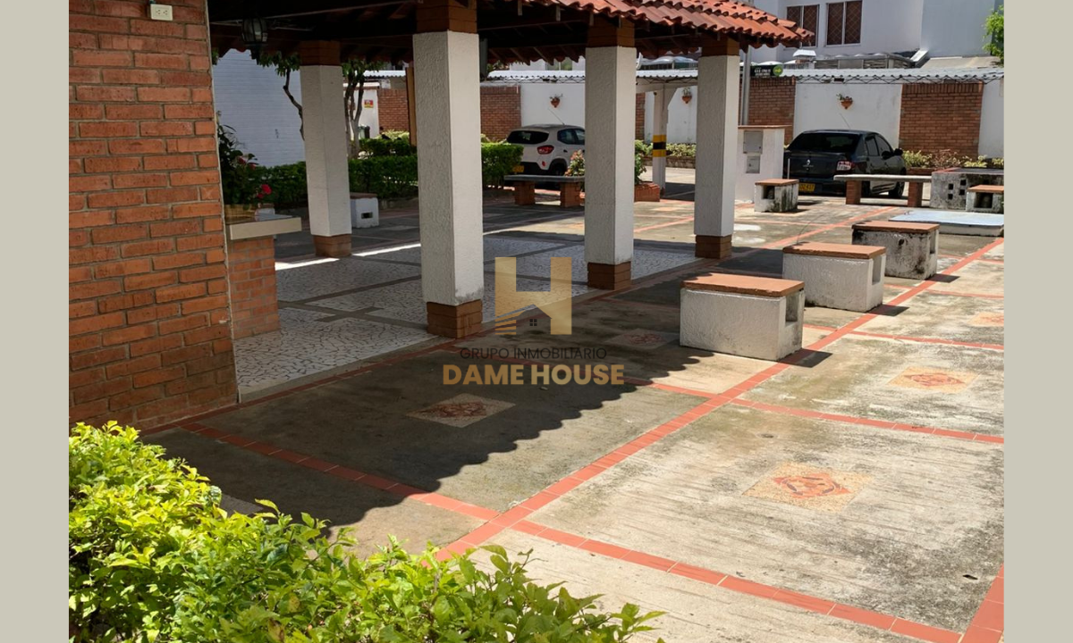 Apartamento_Trinitarios_paralela_salon_social_2